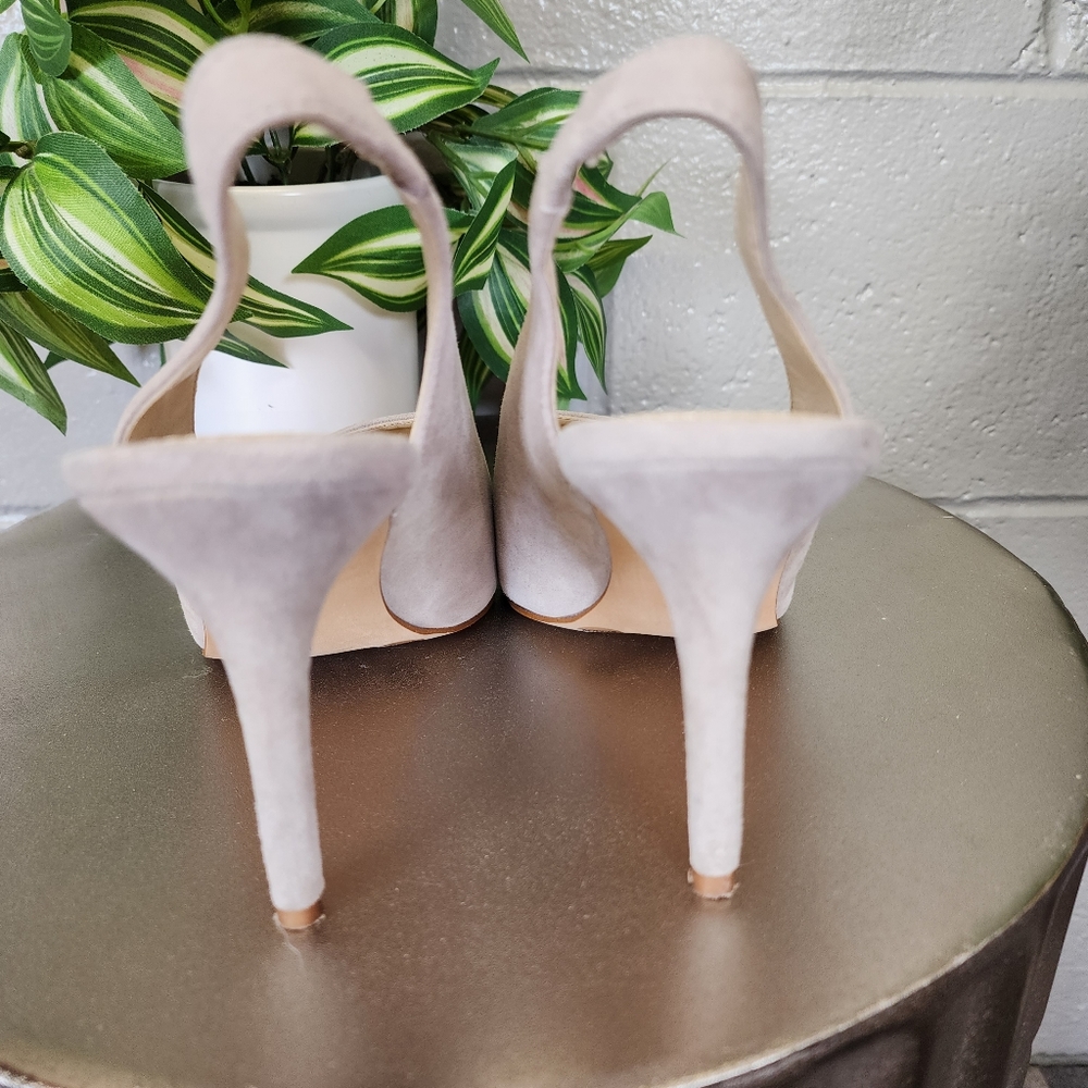 Vince Camuto Alleema Light Cream Suede Slingback Pumps Size 8.5 - Picture 5 of 12